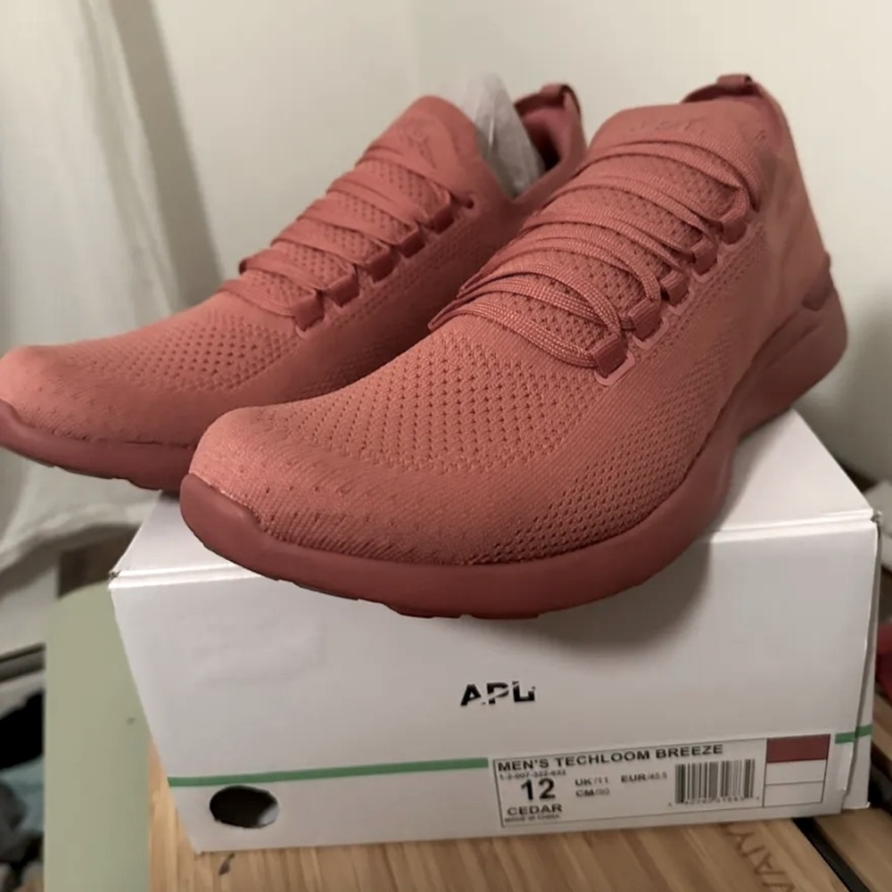 BRAND NEW- APL Techloom Breeze Men's Running Sneakers Rust Red MSRP $220!!